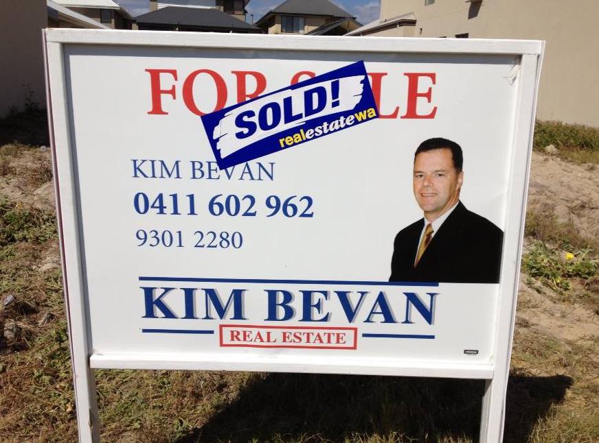 Kim.Bevan.R.E.4 sale.sign